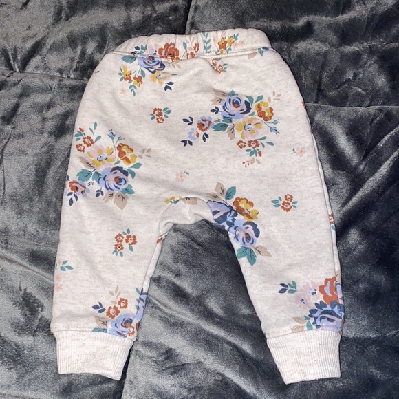 Easy Peasy pants - Picture 3 of 4